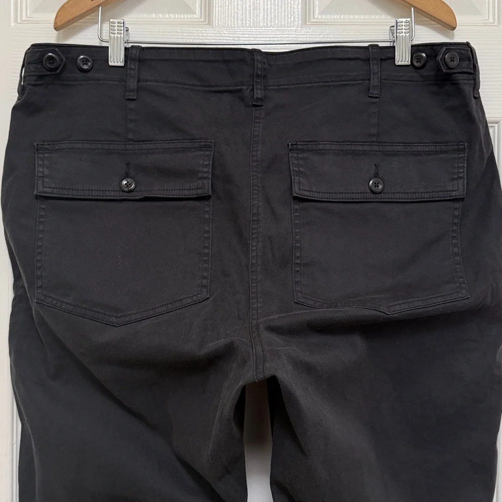 NWT J.Crew Patch-Pocket Slim Chino Pant in Black